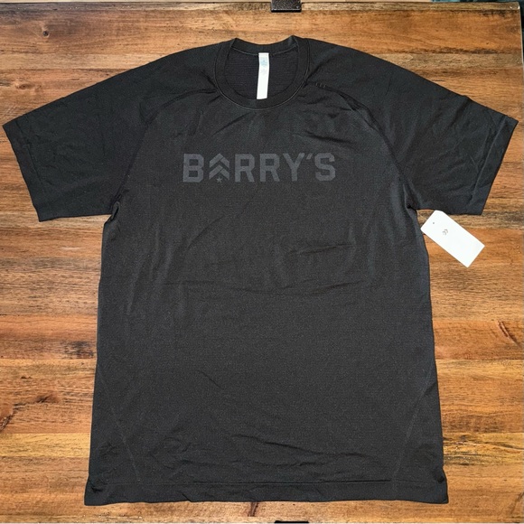 lululemon athletica Other - Men’s Large, Lululemon Black Metal Vent Tee MSRP $78